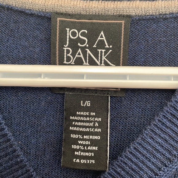 Merino Wool V Neck Sweater - Picture 2 of 3